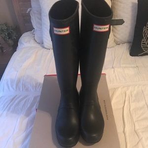 Black Hunter Boots
